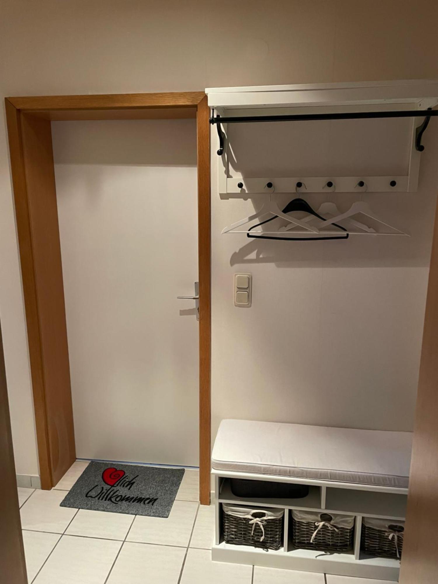 Ferienwohnung Domiziel Fuer 1 Bis 4 Personen Im Gruenen Hamm  Bagian luar foto